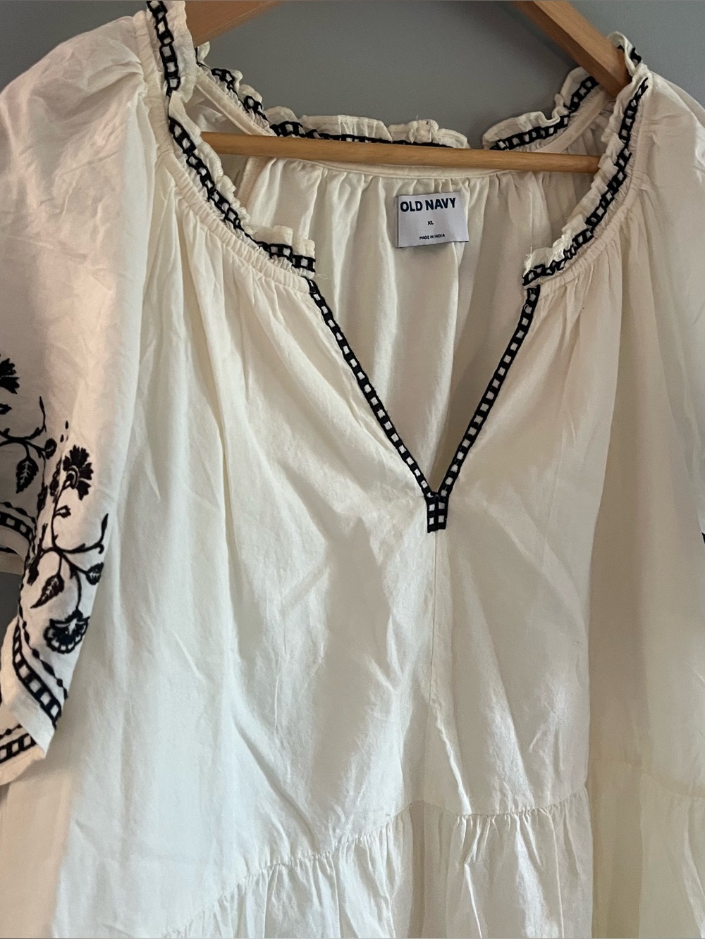 Embroidered Dress - Picture 2 of 6